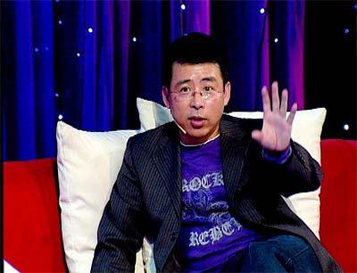 阿丘为什么离开央视去哪儿了目前的去向？阿丘简历老婆是朱迅吗？