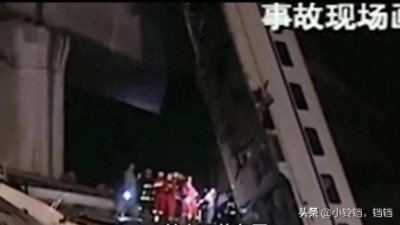 ​动车追尾惊天内幕曝光：雷击损坏设备致百余人伤亡