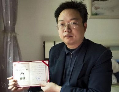 ​湖南理科状元张晓勇，在清华毕业后回家乡当保安，现状如何？