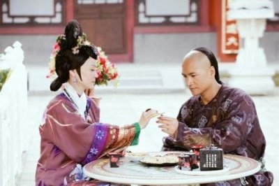 ​从宫女到皇太后，她陪伴康熙五十年，第一胎便生下大清天子