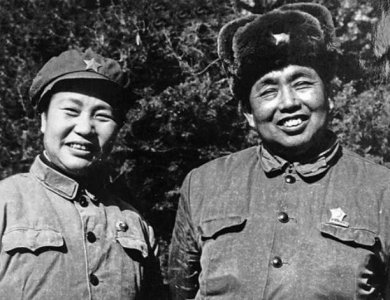 ​许世友的儿子入伍30年，不甘心职位太低，许世友：你很了不起？