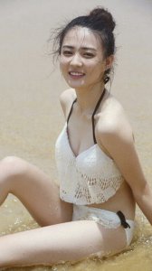 ​丰胸翘臀，火辣身材，性感美女之女星泳装写真
