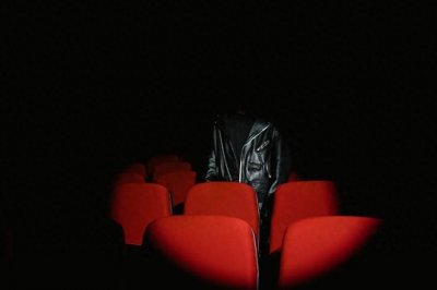 ​《哪吒》逆袭 《射雕》降温：春节档背后的生死战