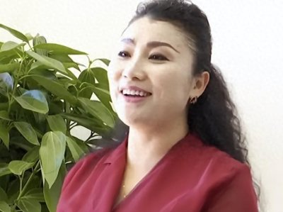 ​58岁大姐风韵犹存，再婚后提起夫妻生活，大哥：你总算开口了