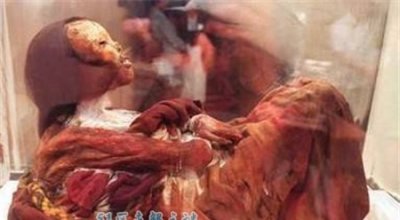 ​冰冻女郎胡安妮塔引见 冰冻女郎复本图