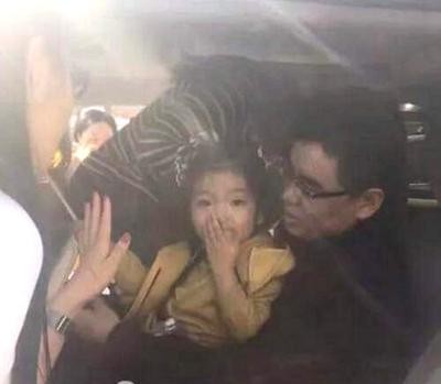 阿拉蕾是谁的女儿的图片（阿拉蕾亲生爸爸曝光 ）