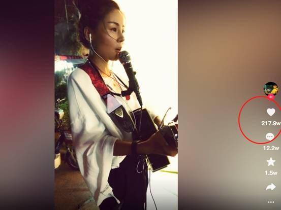 从流浪女到百万网红琼姐（花姐草根逆袭一首狂浪赚千万）(14)