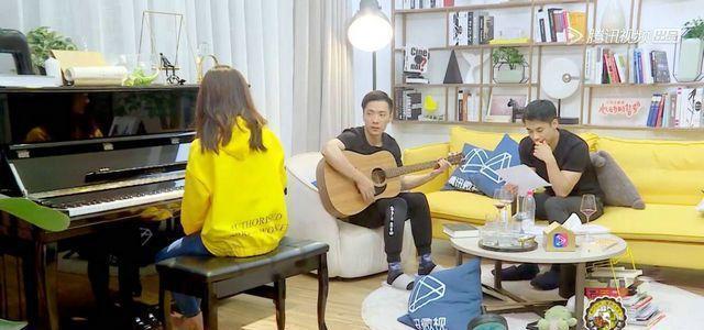 向天歌会选择刘泽煊吗？她的一个用心举动，也许暴露了最终心意