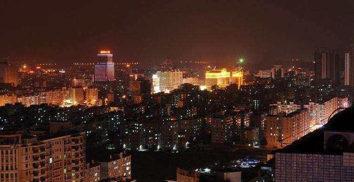 广东最“尴尬”的一座城市! 经济没搞上去, 还“牺牲”了当地环境