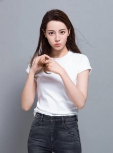 ​肖战背后的靠山力量最近在逐渐回拢，原本捧他的几个人都回来了