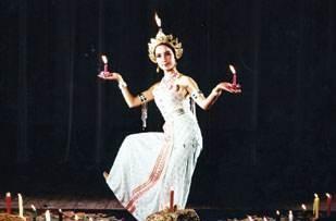 我国最早的“孔雀公主”，曾被缅甸王子抢亲，年过七十容颜不老