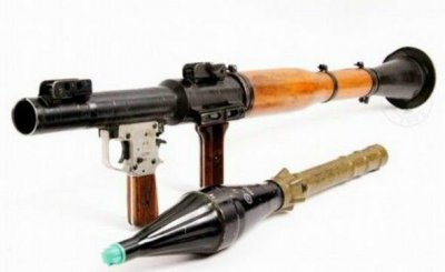 ​解放军装备数量最大的反坦克武器，，69式40毫米火箭筒