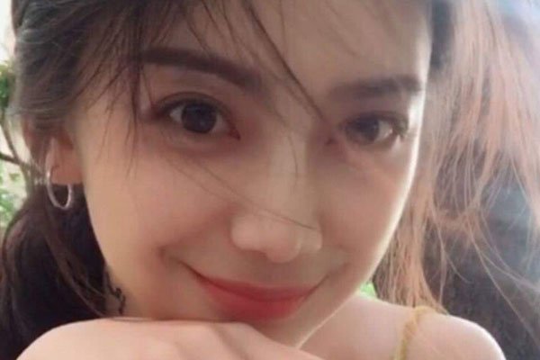 祝晓晗的父亲资料叫什么 全是套路情侣都演过