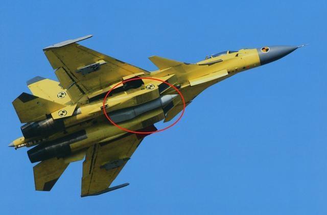 歼15舰载机最大短板被补齐,终于实现满油满弹出击,靠这项新技术