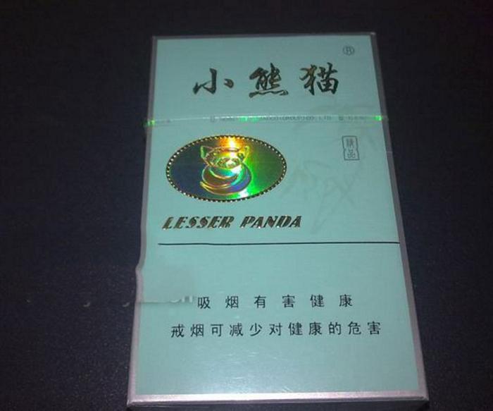 绿色的5款小熊猫香烟,第二款最为经典,最后一款价格亲民!