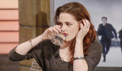 ​欧美10大美女明星，天使脸庞魔鬼身材，带你领略不同国家绝美容颜