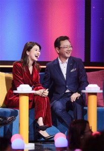 ​著名主持人薛乐为何放弃工作当奶爸？原来他的老婆“不简单”