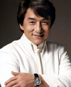 ​成龙决定给吴卓林一部分遗产，网友认为合情合理