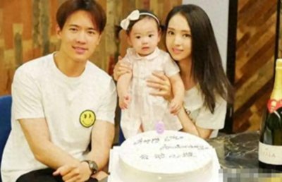 ​网友爆料，高云翔二婚妻子住天津梅江南，长相甜美可人十分低调