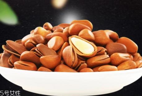 三只松鼠有哪些坚果 三只松鼠哪种坚果好吃