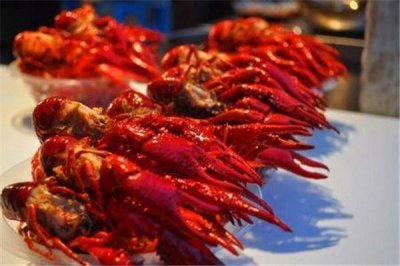 ​龙虾可以和鸡蛋一起吃吗 龙虾的功效