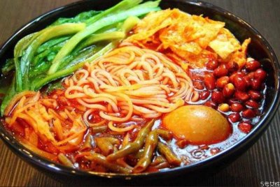 ​螺蛳粉不加什么不臭 螺蛳粉不放酸笋好吃么