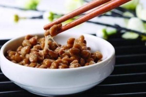 纳豆要加酱油吗 纳豆需要放什么调料