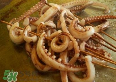 ​铁板鱿鱼有营养吗？铁板鱿鱼对身体有害吗