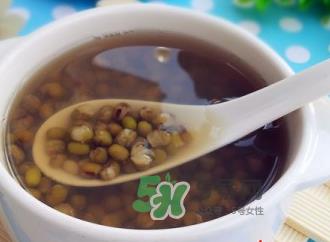 绿豆汤能防中暑吗？喝绿豆汤能预防中暑吗？