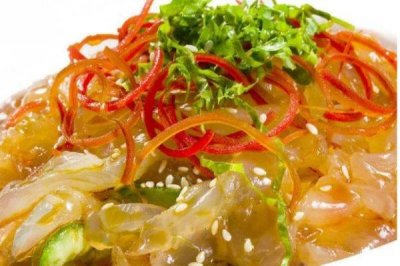 ​凉拌海蜇丝需要焯水吗 海蜇丝怎么焯才不缩水还爽脆