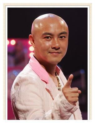 明星早年的照片,张卫健颜值不比鹿晗低!黄渤最逆天!