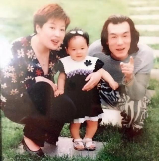 李咏去世后哈文发文(哈文发文悼念李咏去世两周年)(7)