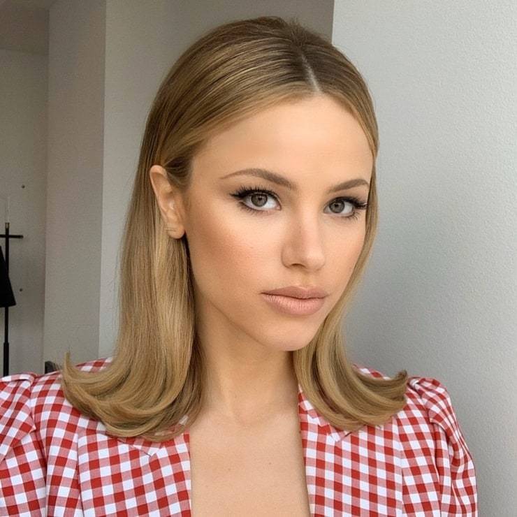 豪斯顿·塞奇个人资料写真作品