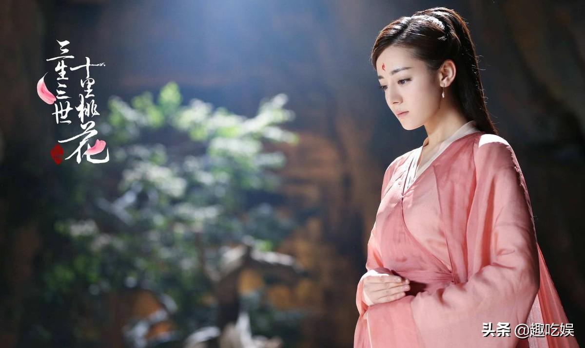 热巴迪丽个人资料(迪丽热巴“上位”史:从女配到顶流,她的成功,多谢贵人相助)