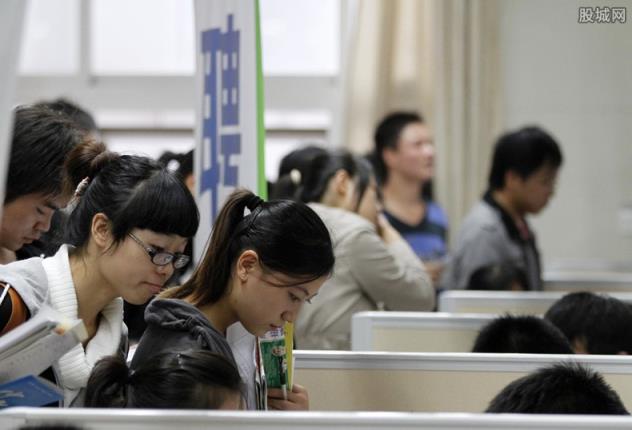 成都一公司人事称大专生只值200,启出科技是干嘛的？