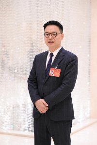 ​全国政协委员袁小彬：可以效仿香港等地，对特殊号码车牌公开拍卖，满足人们需