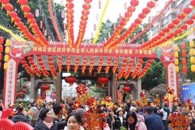 ​风车舞动、人山人海！佛山“行通济”现场直击