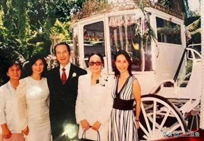 ​赌王何鸿燊的18张照片，身高1米9随身携带小梳子，难怪这么有魅力