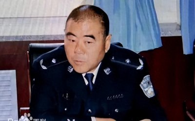 ​呼格吉勒图平反仅两天：已升迁的原专案组长被捕，被揭开更大猫腻