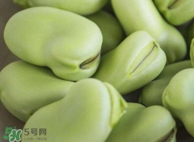 ​脆肉鲩吃什么的？脆肉鲩和皖鱼有什么区别