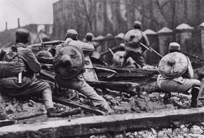 ​武汉会战：海陆空三军出动一战歼敌25万，14年抗战规模最大战役