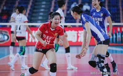 ​原创一传乱飞防守不稳，被国家队培养5年的倪非凡成江苏女排最大