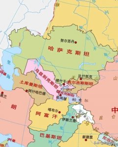 ​努尔苏丹有120万人口，伊希姆河上建太阳之塔，有世界最大帐篷