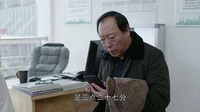 《都挺好》苏母死因终于有了线索，看苏大强这一举动，基本实锤