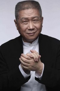 ​马未都：文化巨擘，收藏界的璀璨明星