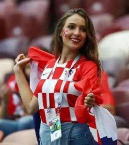 ​世界杯最美女球迷你知道几个！中国最美女球迷你知道是谁吗？