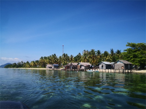 世界上最后一只海洋游牧民族——巴瑶族