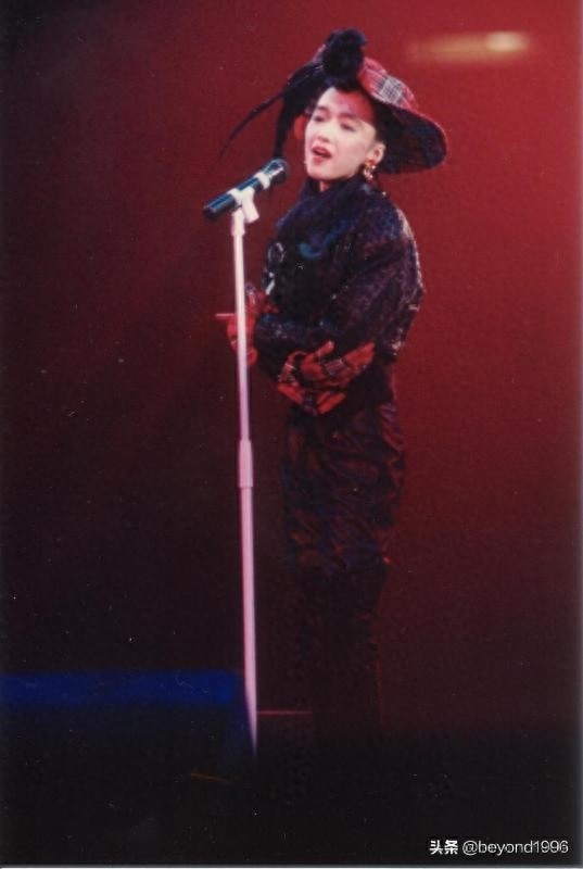 陈慧娴年轻的照片