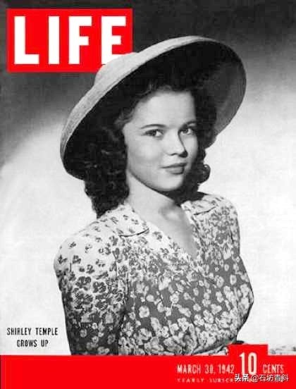 回看萌翻全球的秀兰·邓波儿的杂志封面 释放可爱的