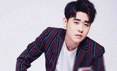 ​【独家揭秘】云鹤九霄：相声界的璀璨星辰，他们如何点亮你的心灵